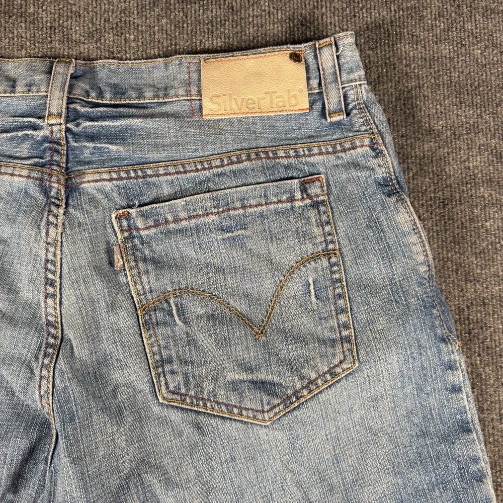 Vintage Levi's Silvertab Jeans Baggy Size 36x30 90s Y2K Distressed